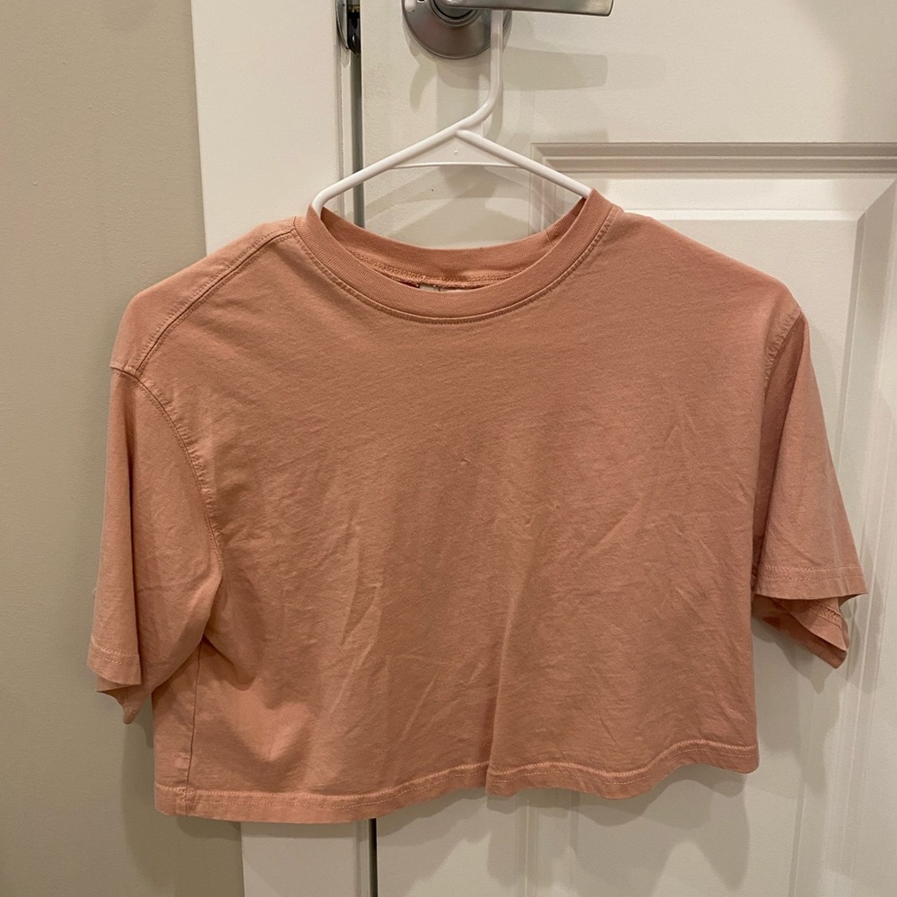 Peach cropped T-shirt